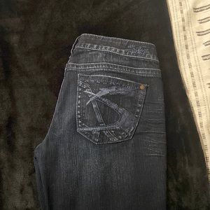 Silver Jeans Aiko Slim Cut